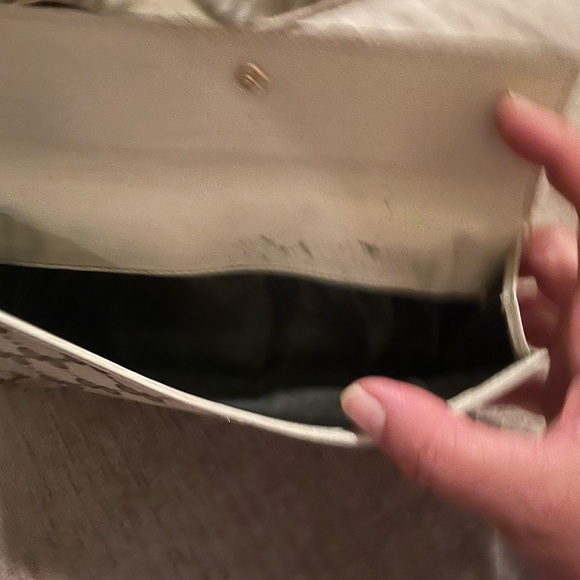 Gucci Wallet Used